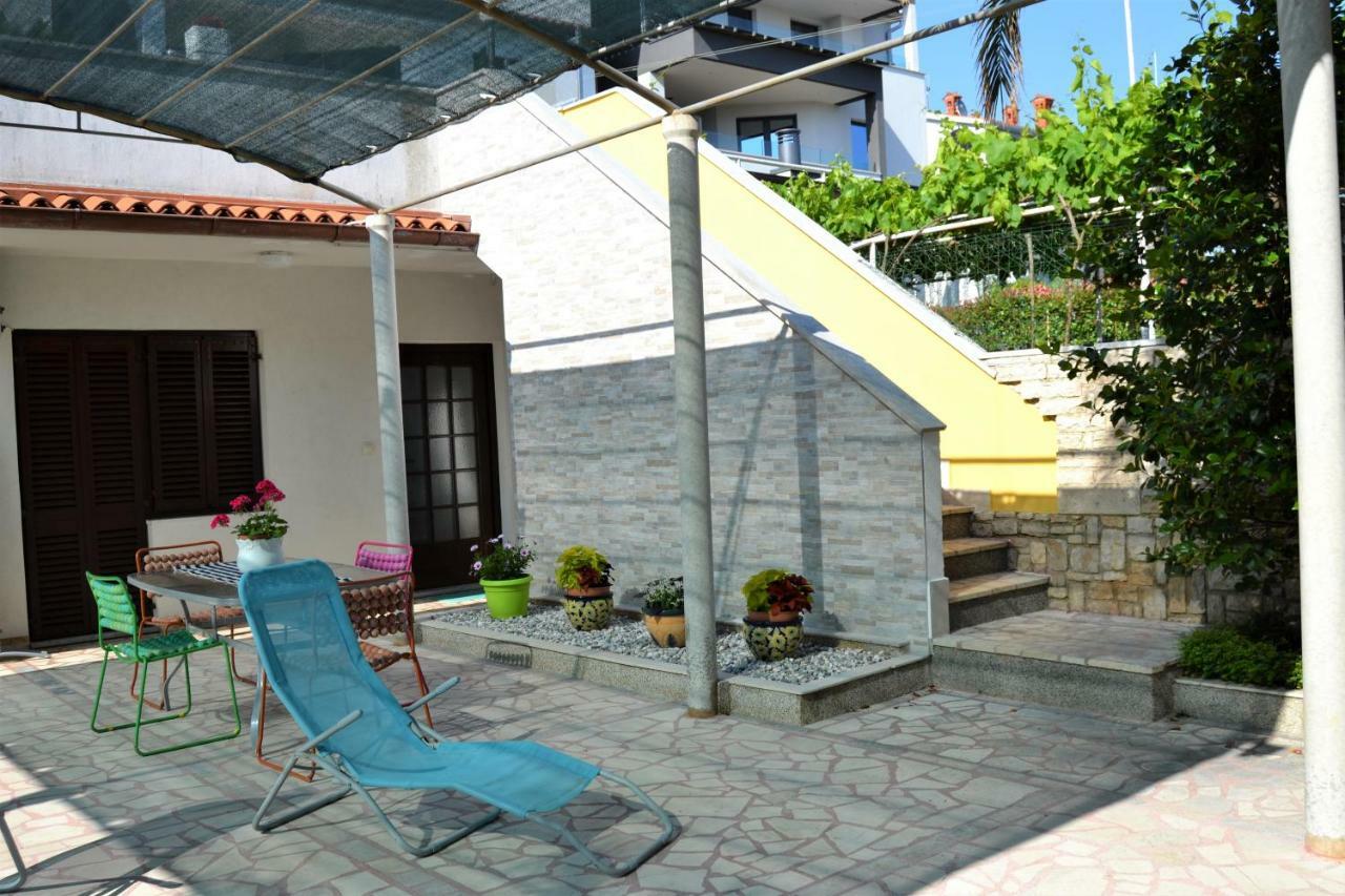 Apartman Ada